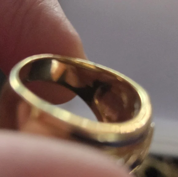 Genuine sapphire diamond ring Cigar Band 10kt Estate Sale Size 7.5 Tragedy Sale - Picture 3 of 3